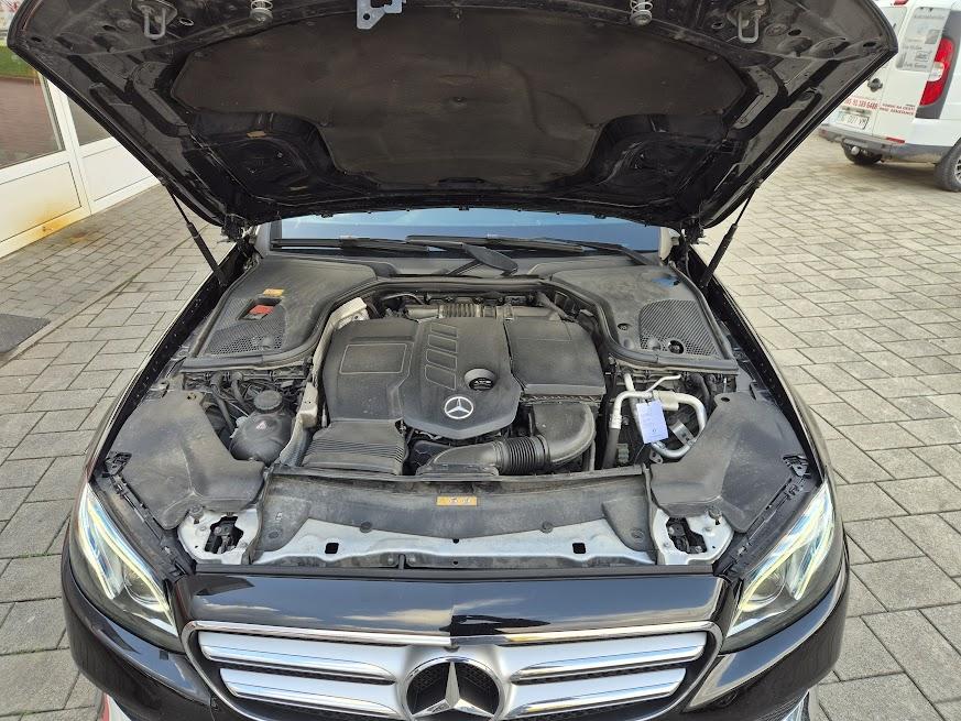 Mercedes-Benz E-klasa 220D AMG, automatik