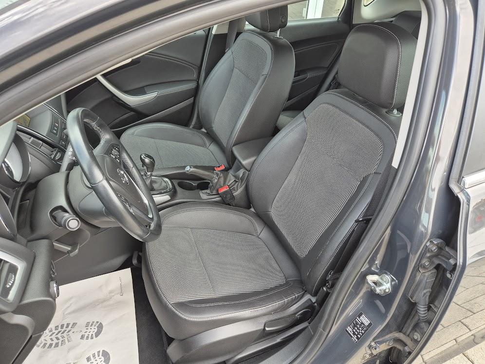 Opel Astra 1,7 cdti Koža