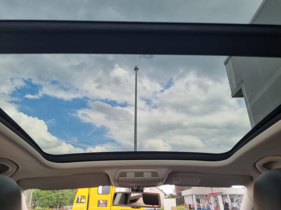 VW Passat Variant 1,6 TDI BMT Panorama, koža