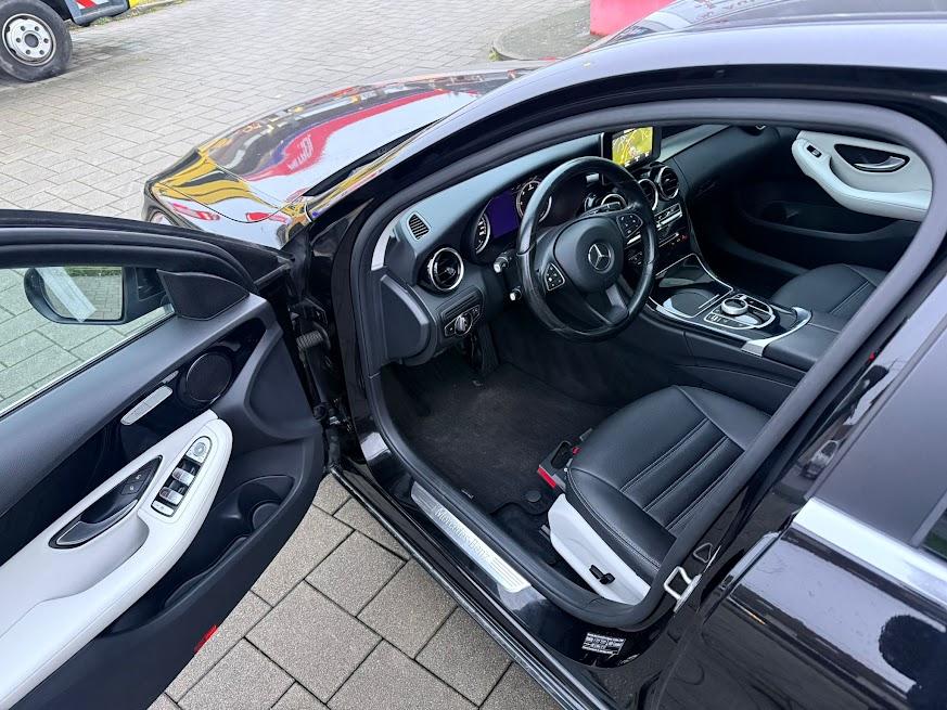 Mercedes-Benz C-klasa 180 automatik