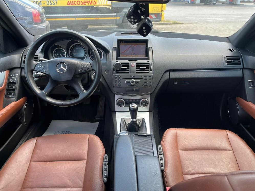 Mercedes-Benz C-klasa T-model 200 CDI Avantgard, Koža