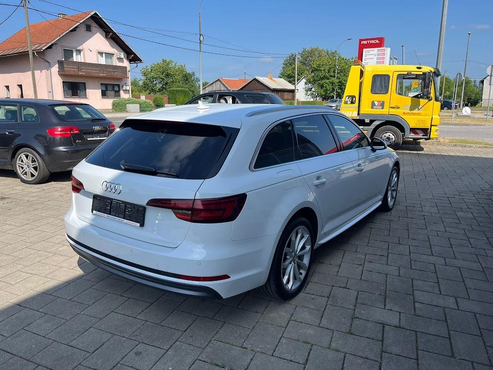 Audi A4 Avant 2,0 TDI- S-line