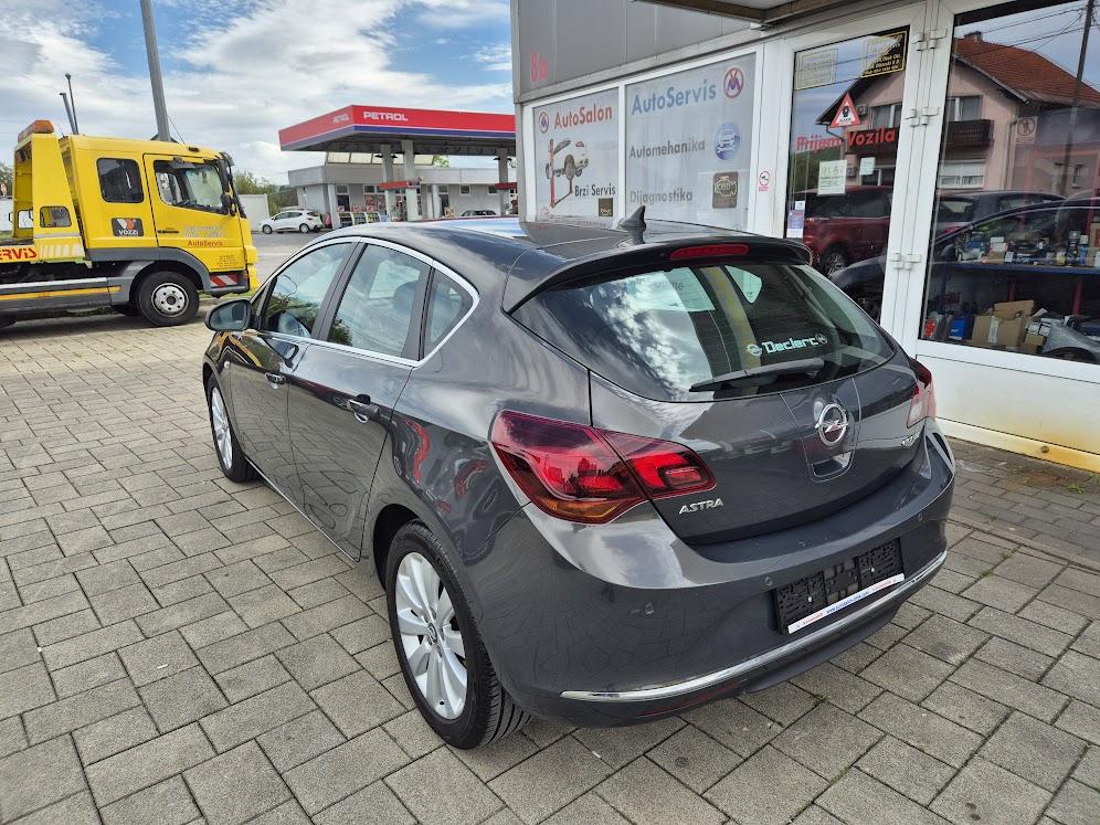 Opel Astra 1,7 cdti Koža